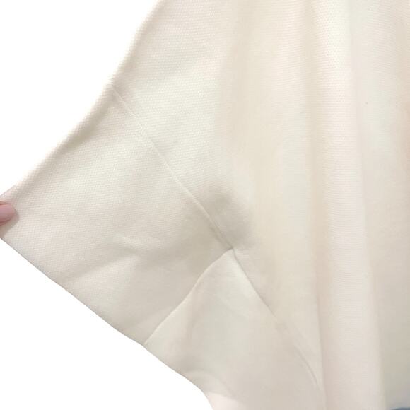 Tuckernuck Women's Camden V-Neck Soft Sweater Poncho Ivory/Blue OS $128 - Picture 10 of 13